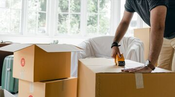 What to Pack First When Moving: Tips & Checklist