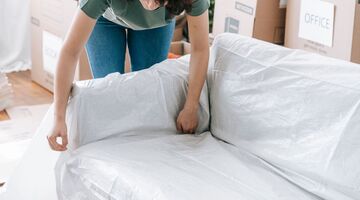 Furniture Movers in Long Beach, CA: Pricing & Top Moving Companies
