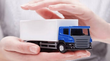 Do I Need Moving Insurance? Cost, Pros & Cons