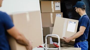Bay-LA Express vs NorthStar Moving Company: Reviews, Cost & Alternatives