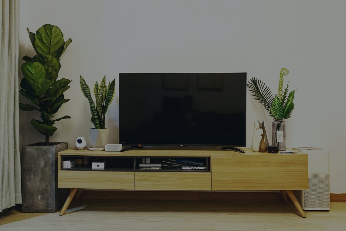 How to pack TV for moving